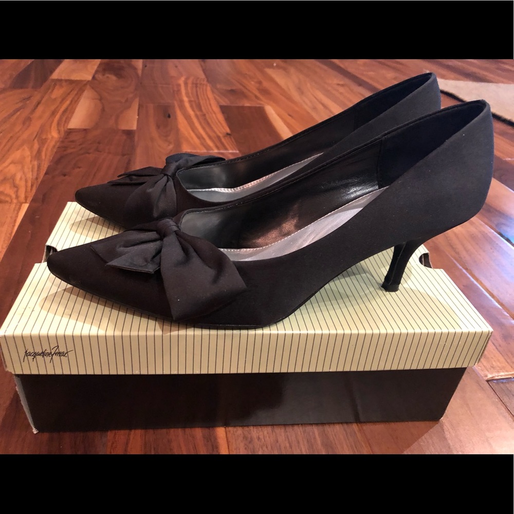 Black Jacqueline Ferrar Heels